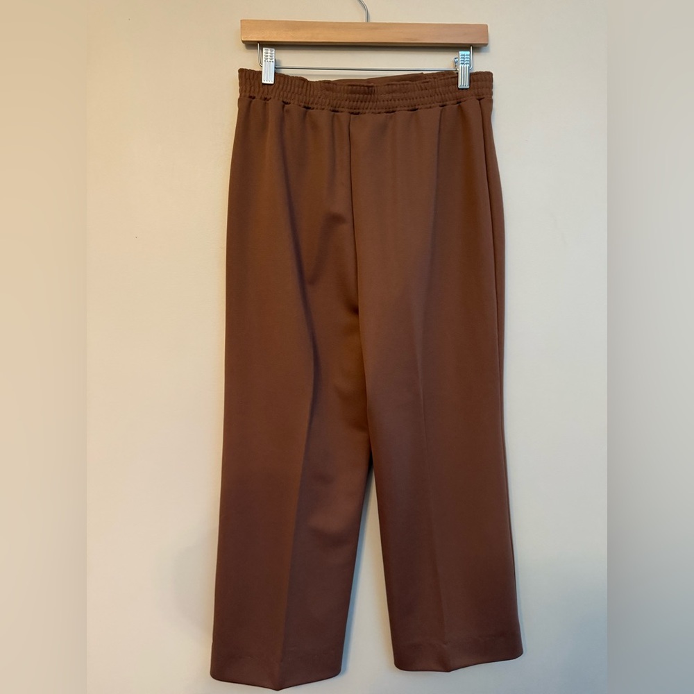 Women's Vintage Camel High Waisted Cropped Pull on Petite Trouser - Picture 4 of 4